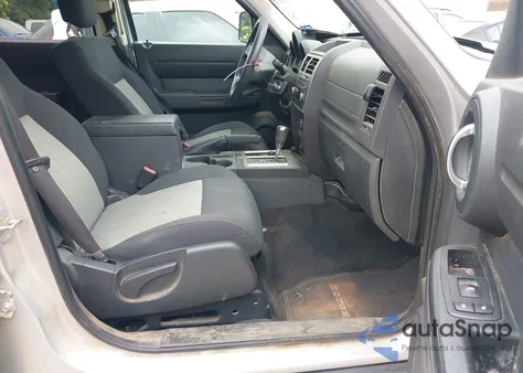 2010 Dodge Nitro Se z USA, uszkodzony, nr VIN 1D4PU2GK4AW146358